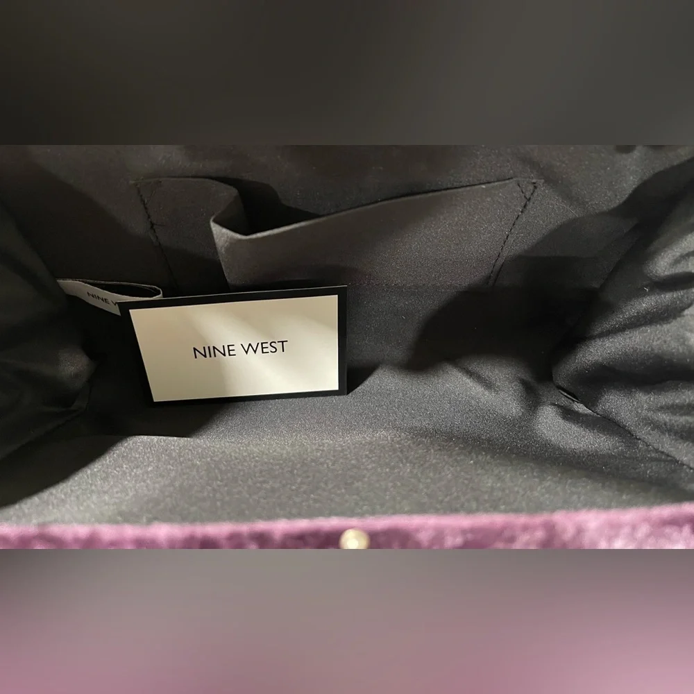 Elegant Purple Velvet Women Bag - Picture 4 of 4